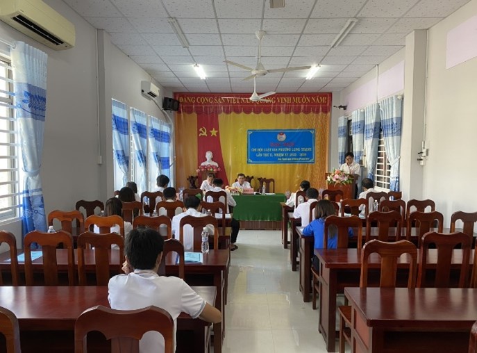 quan cảnh đại hội